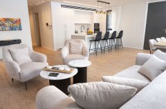 מיקונוס על הים 17