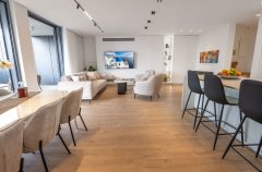 מיקונוס על הים 4