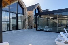 אחוזת מוריאנה 12