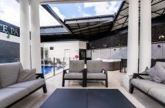 וויט פאלאס 22