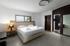 וילה סן טרופז 3