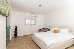 וילה שקיעות אדומות 13