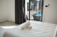 וילה פלורידה 33