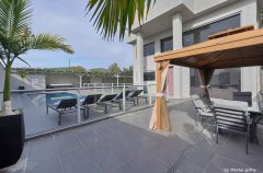 אחוזת אסתובן 42