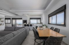 פנטהאוז מרינה 7